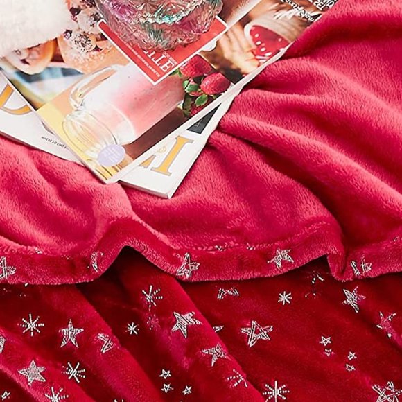 Oversized Luxury Christmas Throw Red White Stars - Picture 5 of 7